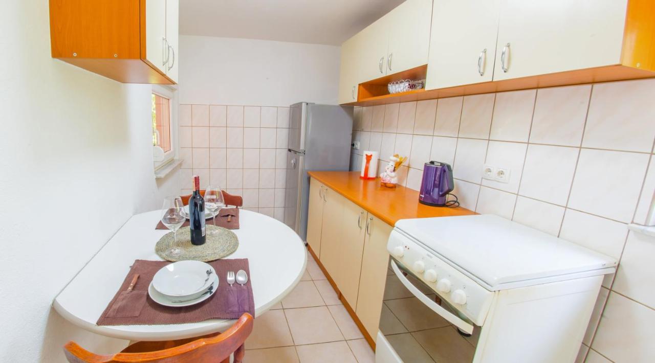 Holiday Home Narona Mostar Exterior photo
